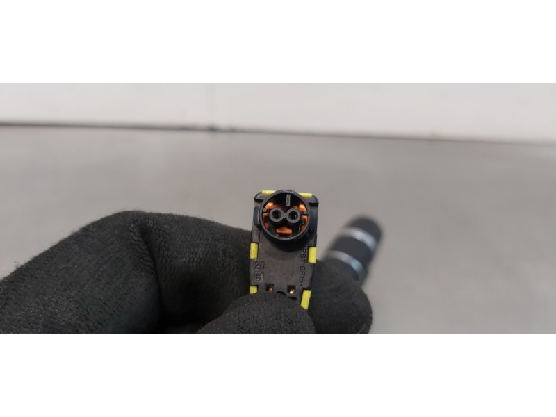 Recambio de mando multifuncion para jaguar xf r-sport awd referencia OEM IAM T4N21440  