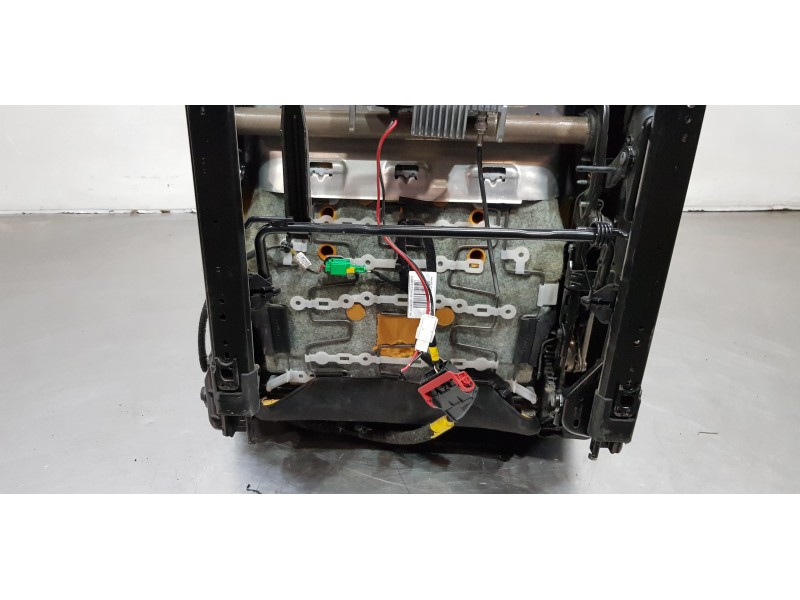 Recambio de asiento delantero izquierdo para alfa romeo stelvio (630) basis q4 referencia OEM IAM 52086437 50537636 