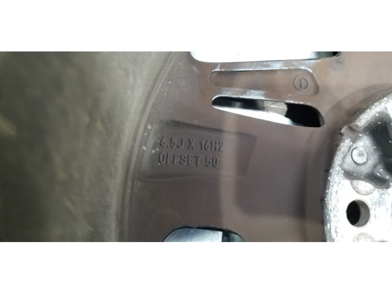 Recambio de llanta para hyundai i30 fastback tecno referencia OEM IAM 52910G4600  