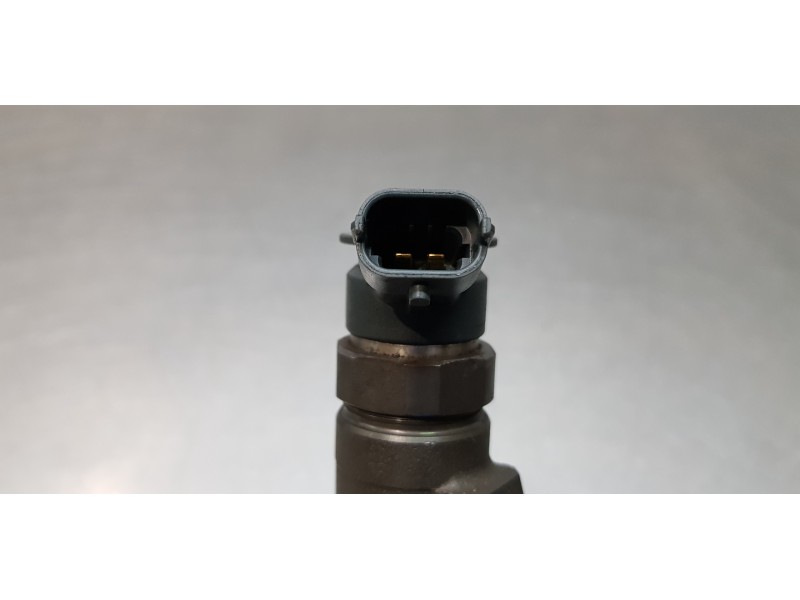 Recambio de inyector para ford fiesta (ccn) ambiente referencia OEM IAM 044511089   Recambio de inyector para ford fiesta (ccn) ambiente referencia OEM IAM 044511089