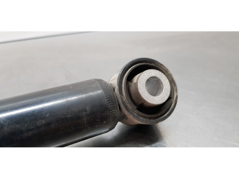 Recambio de amortiguador trasero derecho para peugeot 2008 (p1) allure referencia OEM IAM 9836658080  