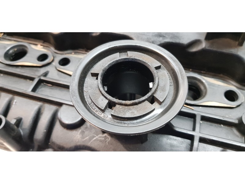 Recambio de tapa balancines para mazda 3 lim. () luxury referencia OEM IAM SH0210220E SH0210221 