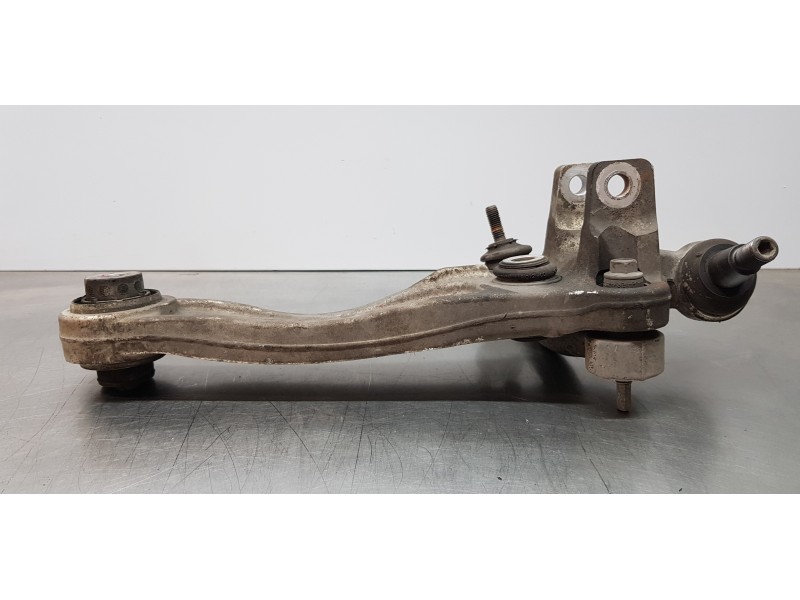 Recambio de brazo suspension inferior delantero derecho para jaguar xf r-sport awd referencia OEM IAM T2H19029  