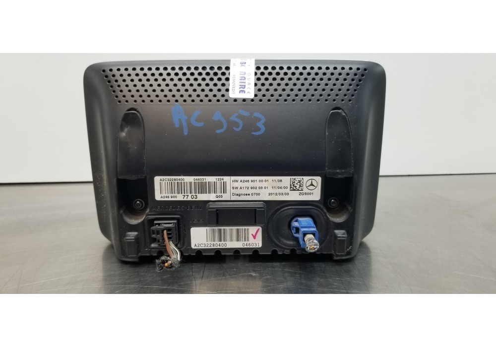 Recambio de pantalla multifuncion para mercedes clase b (w246) b 200 cdi be (246.201) referencia OEM IAM A2469007703  