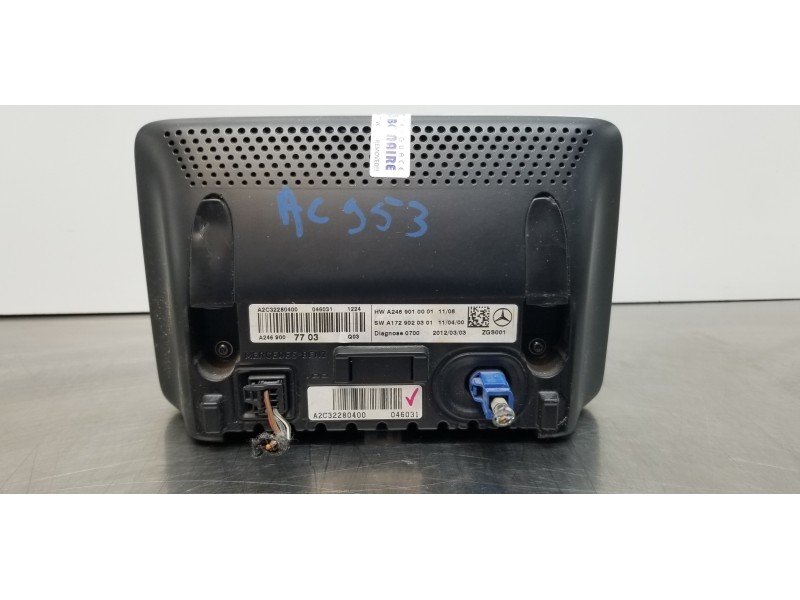 Recambio de pantalla multifuncion para mercedes clase b (w246) b 200 cdi be (246.201) referencia OEM IAM A2469007703  