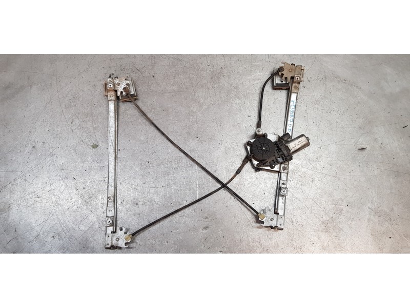 Recambio de elevalunas delantero derecho para seat cordoba berlina (6k2) stella referencia OEM IAM D239905454500007  