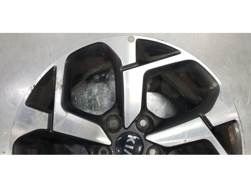 Recambio de llanta para kia sportage concept referencia OEM IAM 52910F1250  