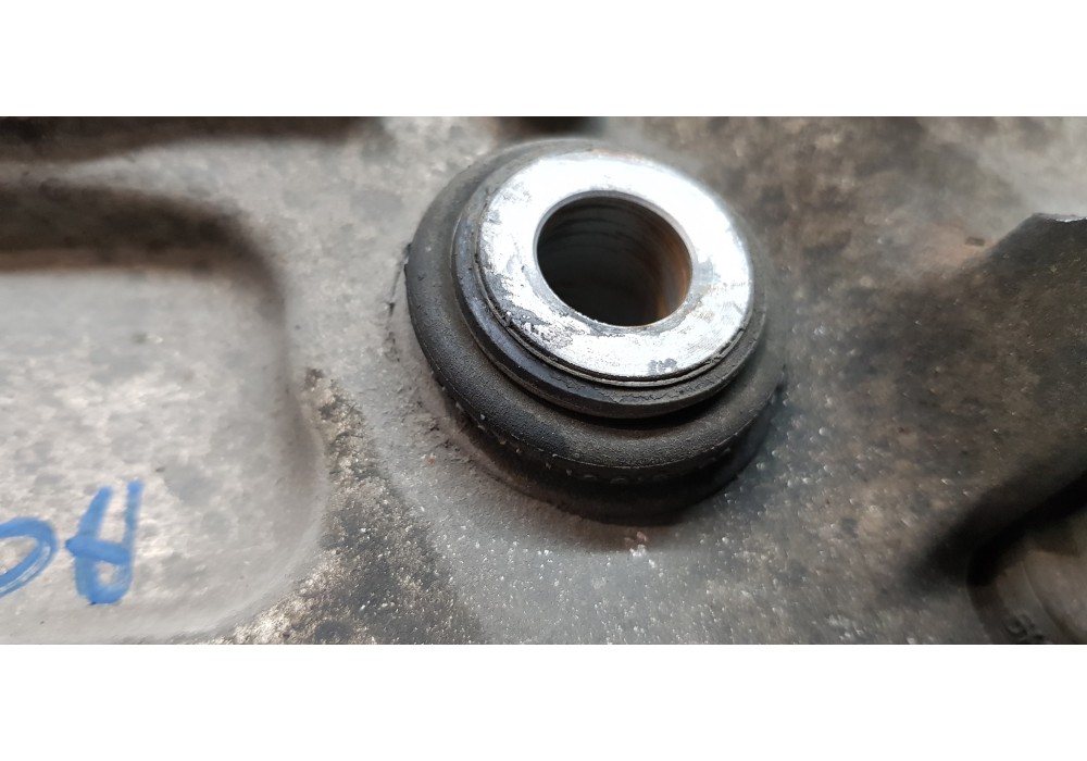 Recambio de brazo suspension inferior delantero derecho para jaguar xf r-sport awd referencia OEM IAM T2H19029  