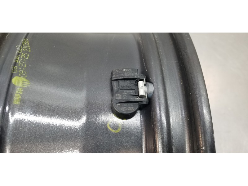 Recambio de llanta para kia sportage concept referencia OEM IAM 52910F1250  