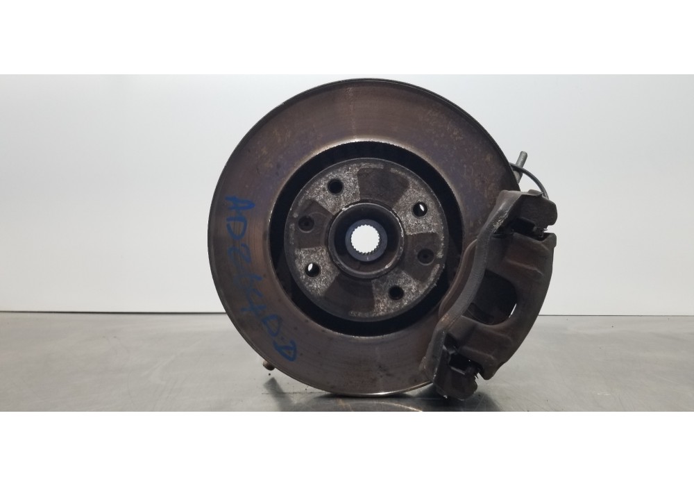 Recambio de mangueta delantera derecha para peugeot 307 break / sw (s1) sw port aventura referencia OEM IAM 364796  