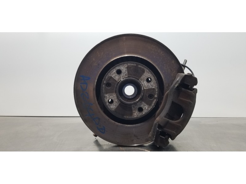 Recambio de mangueta delantera derecha para peugeot 307 break / sw (s1) sw port aventura referencia OEM IAM 364796  