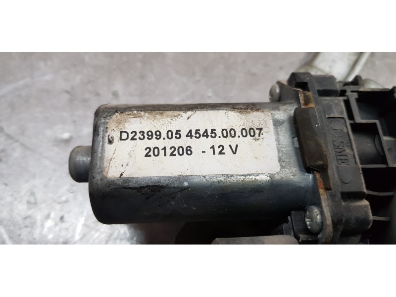 Recambio de elevalunas delantero derecho para seat cordoba berlina (6k2) stella referencia OEM IAM D239905454500007  