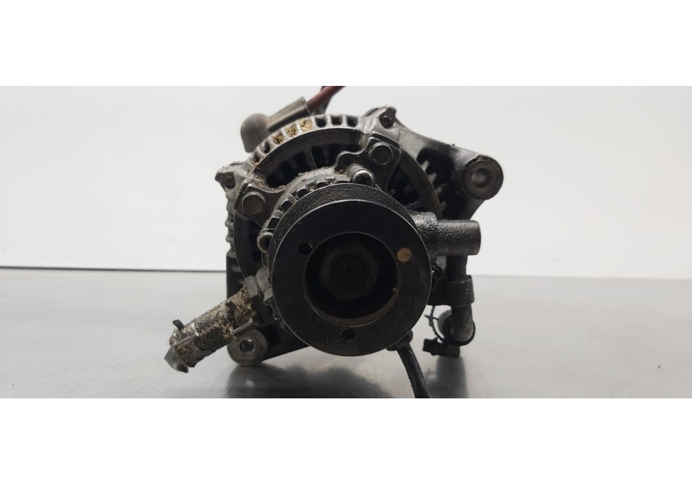 Recambio de alternador para land rover freelander (ln) 2.0 di hardback (72kw) referencia OEM IAM YLE102080 1H5Z10300GA 