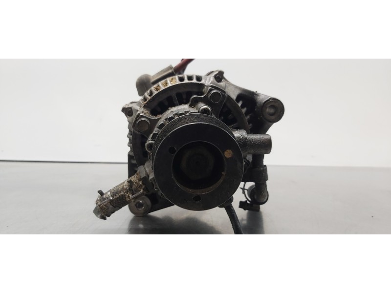Recambio de alternador para land rover freelander (ln) 2.0 di hardback (72kw) referencia OEM IAM YLE102080 1H5Z10300GA 