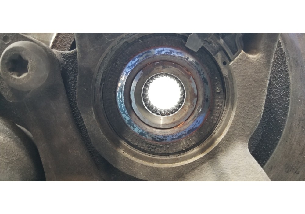 Recambio de mangueta delantera derecha para peugeot 307 break / sw (s1) sw port aventura referencia OEM IAM 364796  