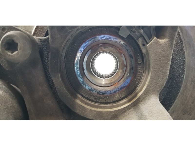 Recambio de mangueta delantera derecha para peugeot 307 break / sw (s1) sw port aventura referencia OEM IAM 364796  