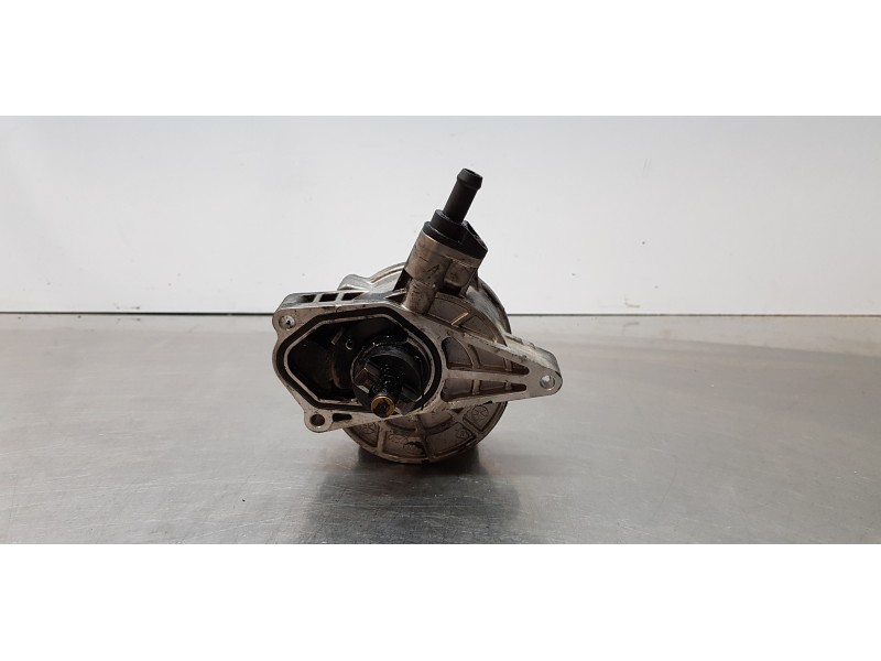 Recambio de depresor freno / bomba vacio para kia carens ( ) drive referencia OEM IAM 288102A650  