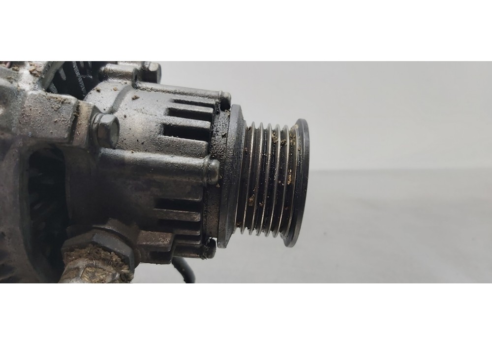 Recambio de alternador para land rover freelander (ln) 2.0 di hardback (72kw) referencia OEM IAM YLE102080 1H5Z10300GA 