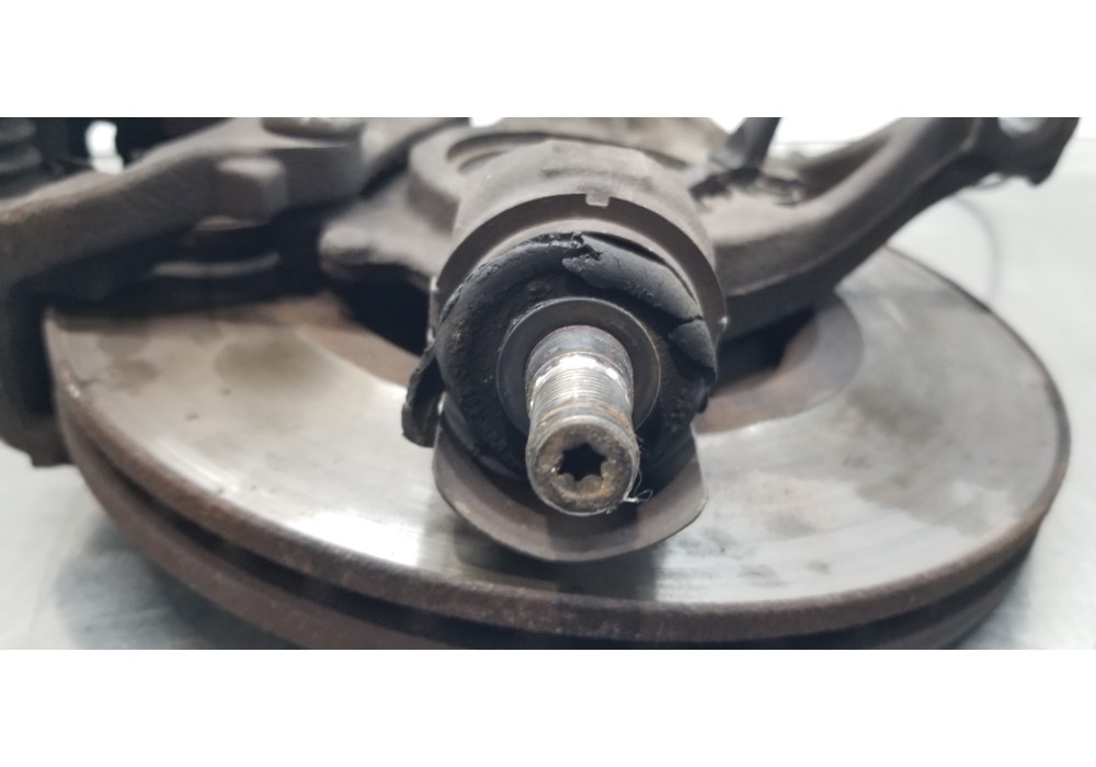 Recambio de mangueta delantera derecha para peugeot 307 break / sw (s1) sw port aventura referencia OEM IAM 364796  