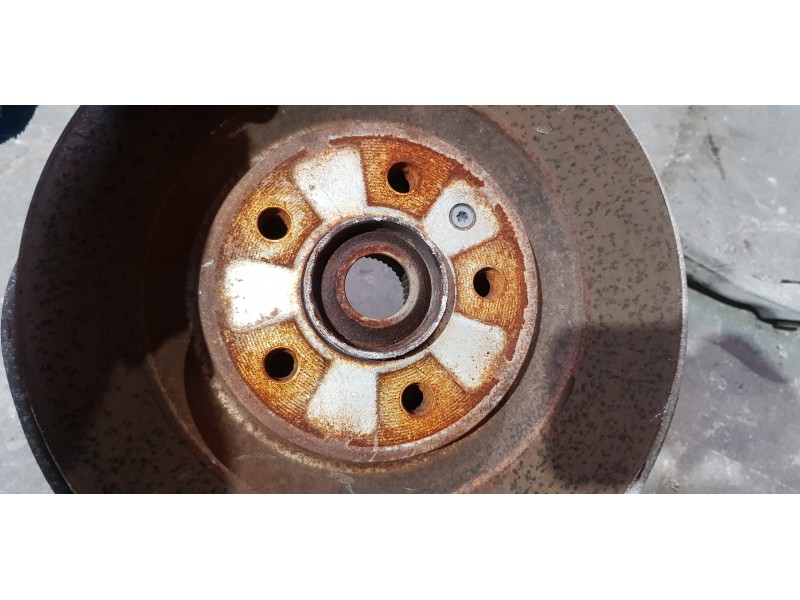 Recambio de mangueta trasera derecha para audi a6 lim. (4g2) 3.0 tdi quattro referencia OEM IAM 8K0505324H  