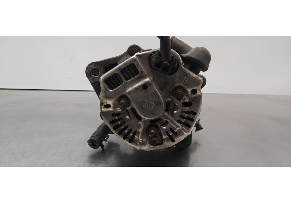 Recambio de alternador para land rover freelander (ln) 2.0 di hardback (72kw) referencia OEM IAM YLE102080 1H5Z10300GA 