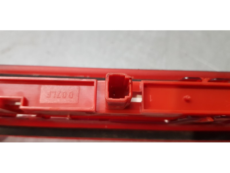 Recambio de luz central de freno para ford ecosport trend referencia OEM IAM CN1513A613AC  