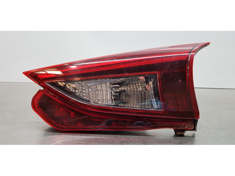 Recambio de piloto trasero derecho interior para mazda 3 lim. () luxury referencia OEM IAM B45D513F0D  