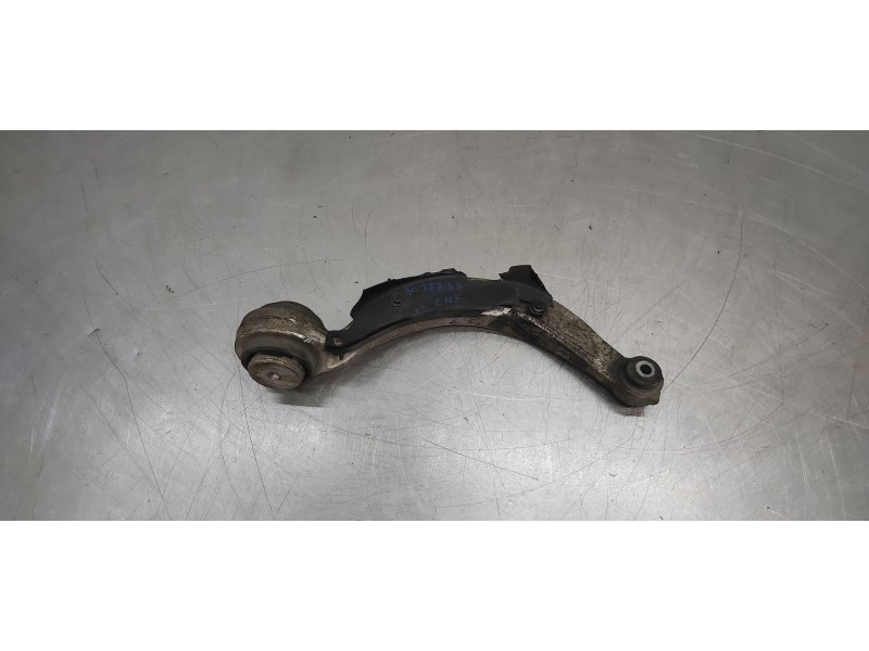 Recambio de brazo suspension inferior delantero derecho para jaguar xf r-sport awd referencia OEM IAM T2H24313  