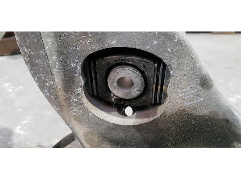 Recambio de mangueta trasera derecha para audi a6 lim. (4g2) 3.0 tdi quattro referencia OEM IAM 8K0505324H  