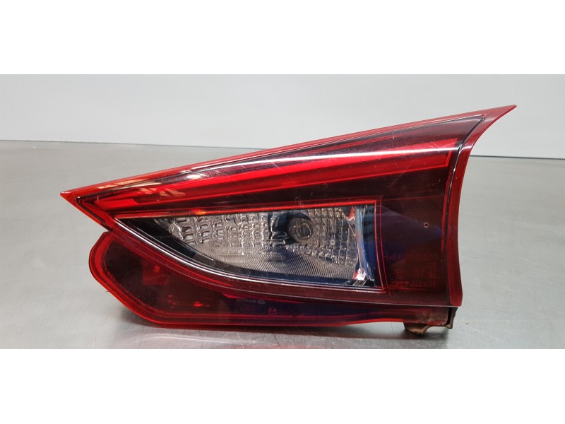 Recambio de piloto trasero derecho interior para mazda 3 lim. () luxury referencia OEM IAM B45D513F0D  