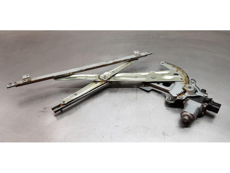 Recambio de elevalunas delantero izquierdo para citroen c-crosser exclusive referencia OEM IAM 9221CT 9221CS  Recambio de elevalunas delantero izquierdo para citroen c-crosser exclusive referencia OEM IAM 9221CT 9221CS