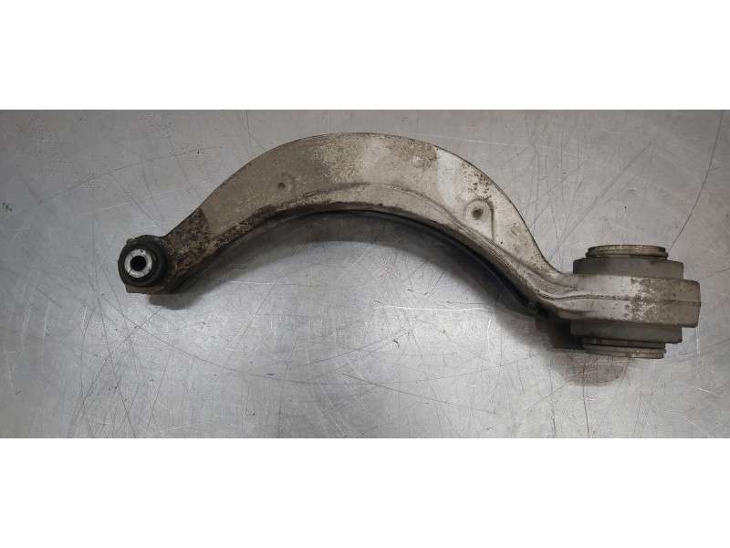 Recambio de brazo suspension inferior delantero derecho para jaguar xf r-sport awd referencia OEM IAM T2H24313  