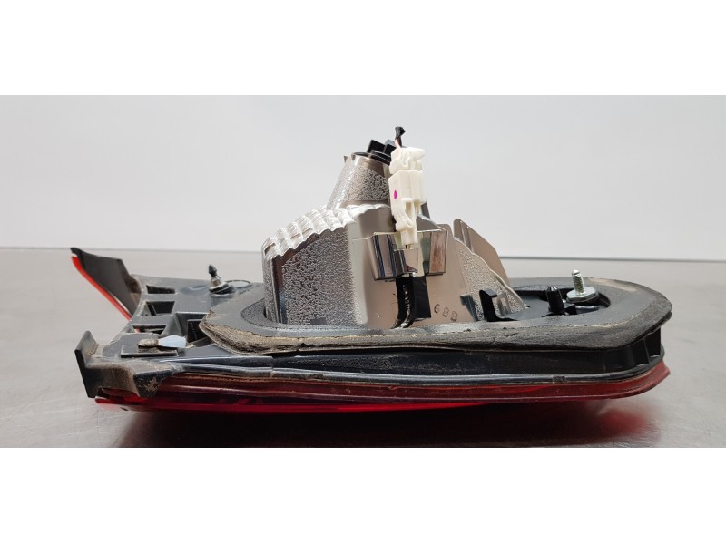 Recambio de piloto trasero derecho interior para mazda 3 lim. () luxury referencia OEM IAM B45D513F0D  