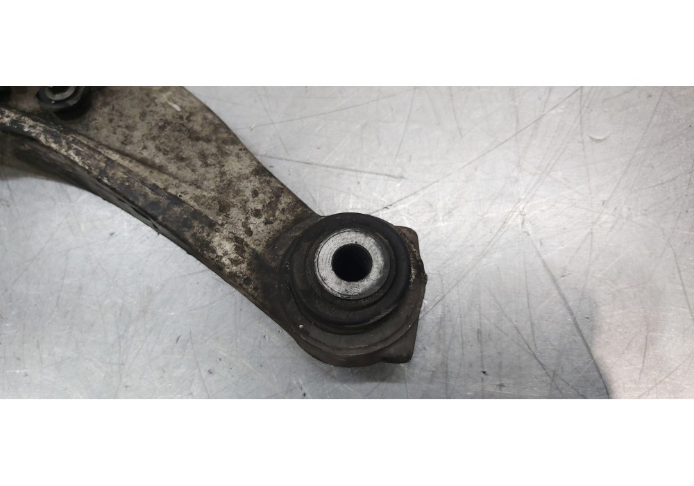 Recambio de brazo suspension inferior delantero derecho para jaguar xf r-sport awd referencia OEM IAM T2H24313  