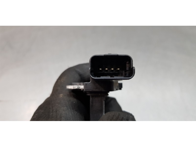 Recambio de caudalimetro para peugeot 2008 (p1) allure referencia OEM IAM 9677093080  