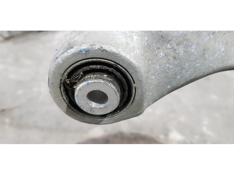 Recambio de mangueta trasera derecha para audi a6 lim. (4g2) 3.0 tdi quattro referencia OEM IAM 8K0505324H  