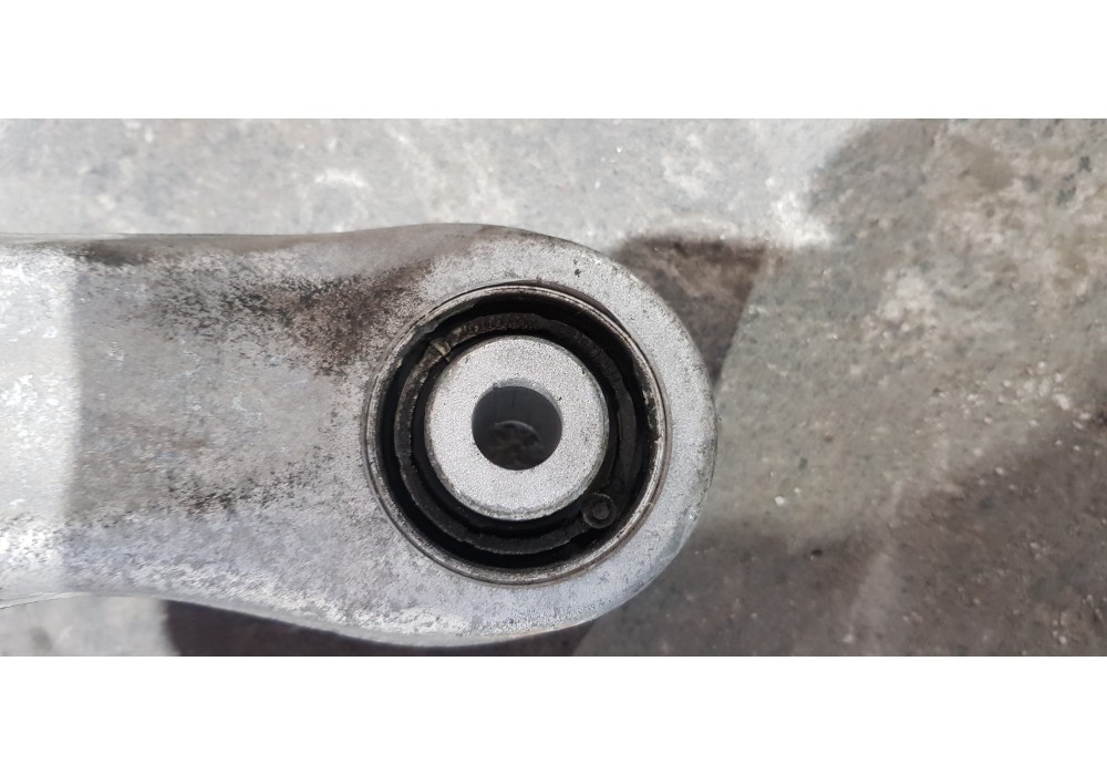 Recambio de mangueta trasera derecha para audi a6 lim. (4g2) 3.0 tdi quattro referencia OEM IAM 8K0505324H  