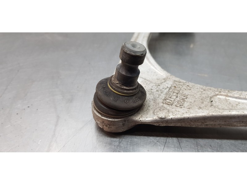 Recambio de brazo suspension superior delantero derecho para jaguar xf r-sport awd referencia OEM IAM T4N1128  