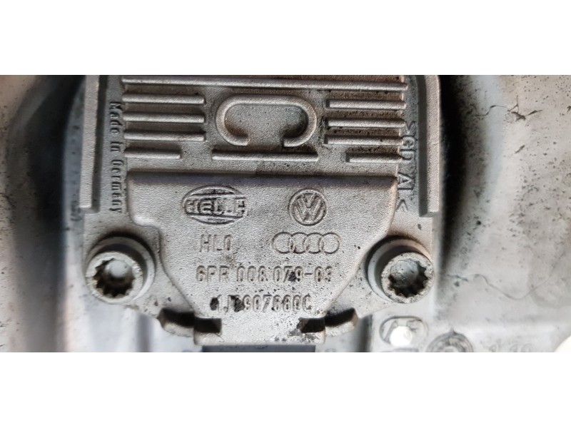 Recambio de carter para volkswagen passat berlina (3c2) trendline referencia OEM IAM 03C103603AD   Recambio de carter para volkswagen passat berlina (3c2) trendline referencia OEM IAM 03C103603AD