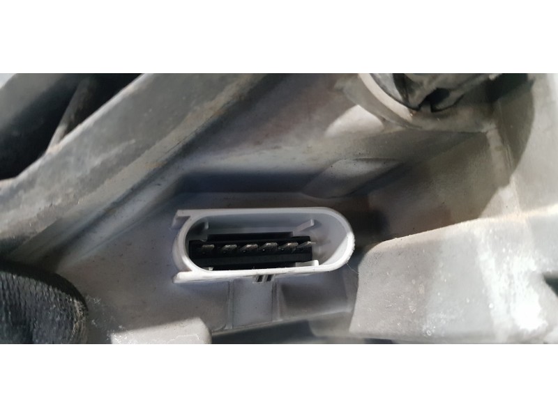 Recambio de faro derecho para mercedes clase s (w220) berlina 320 (220.065) referencia OEM IAM 2208200861   Recambio de faro derecho para mercedes clase s (w220) berlina 320 (220.065) referencia OEM IAM 2208200861