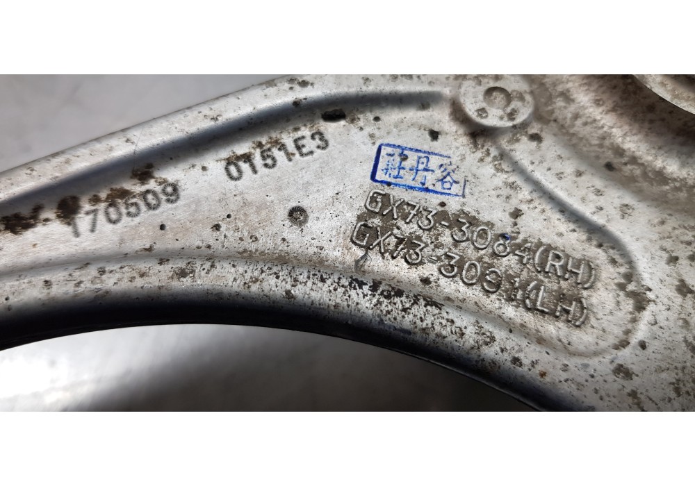 Recambio de brazo suspension superior delantero derecho para jaguar xf r-sport awd referencia OEM IAM T4N1128  