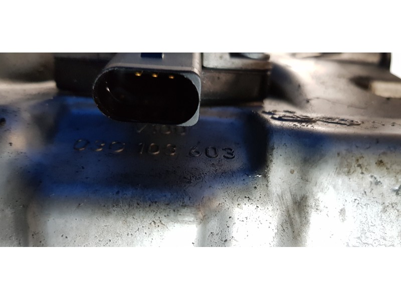 Recambio de carter para volkswagen passat berlina (3c2) trendline referencia OEM IAM 03C103603AD   Recambio de carter para volkswagen passat berlina (3c2) trendline referencia OEM IAM 03C103603AD