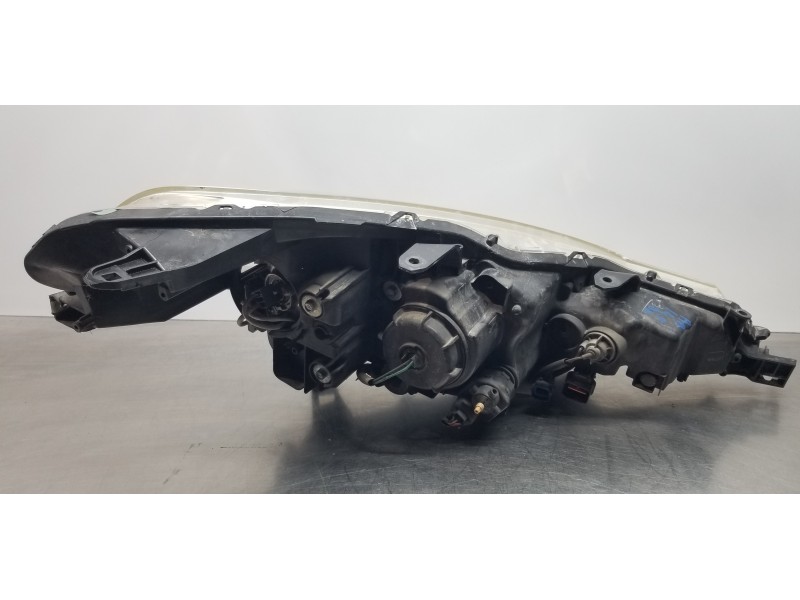 Recambio de faro izquierdo para citroen c-crosser exclusive referencia OEM IAM 6208H0  