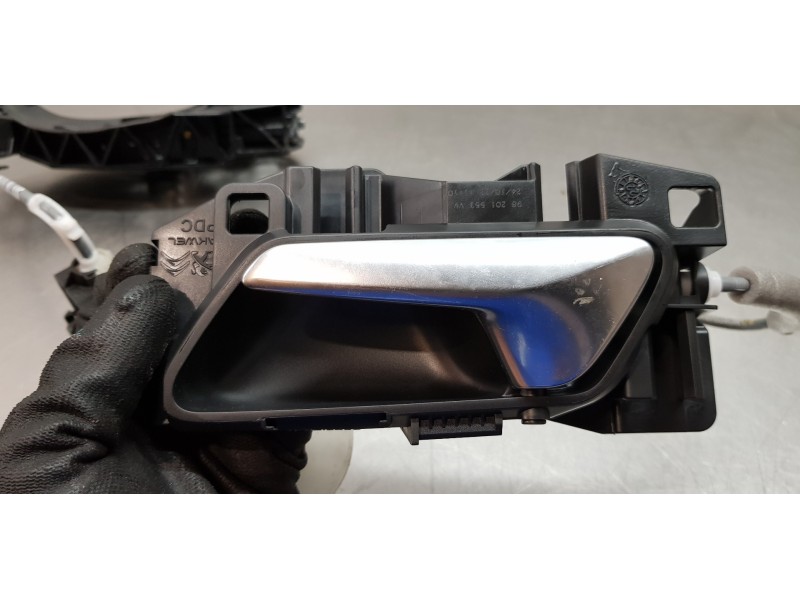 Recambio de cerradura puerta delantera izquierda para peugeot 2008 (p1) allure referencia OEM IAM 9830559680 1A006440 