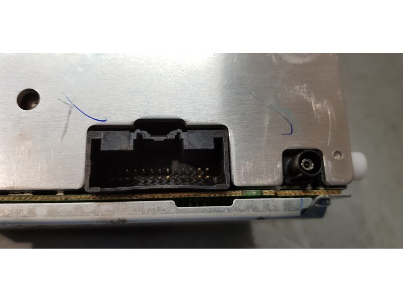 Recambio de sistema audio / radio cd para ford ecosport trend referencia OEM IAM DN1518C815PG  