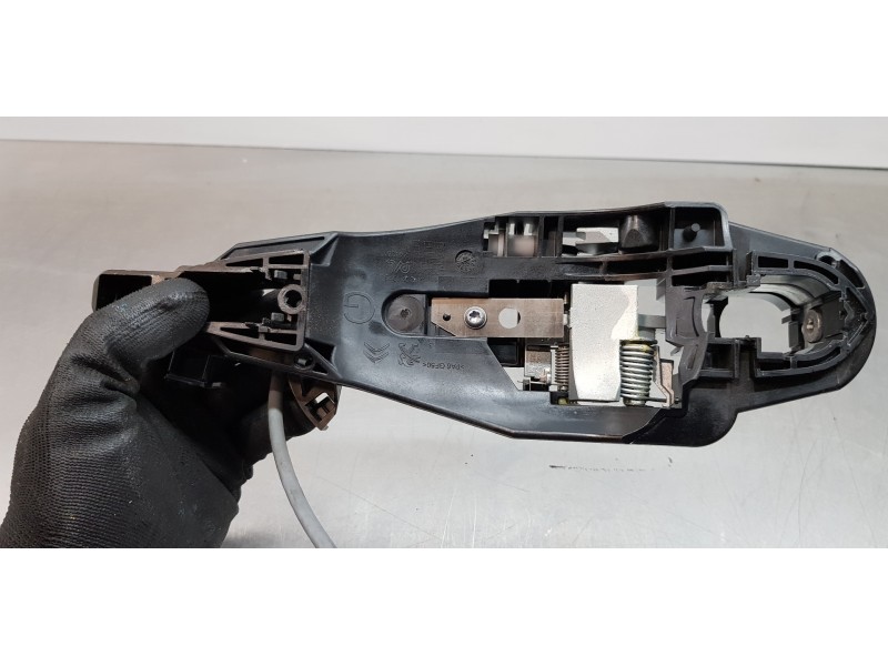 Recambio de cerradura puerta delantera izquierda para peugeot 2008 (p1) allure referencia OEM IAM 9830559680 1A006440 