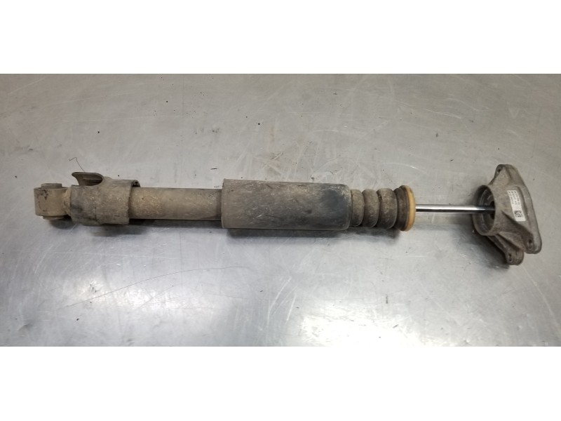 Recambio de amortiguador trasero derecho para bmw serie x1 (f48) sdrive18d referencia OEM IAM 33526861669  