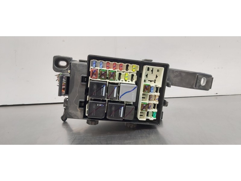 Recambio de caja reles / fusibles para jaguar xf r-sport awd referencia OEM IAM GX7314A067CA  