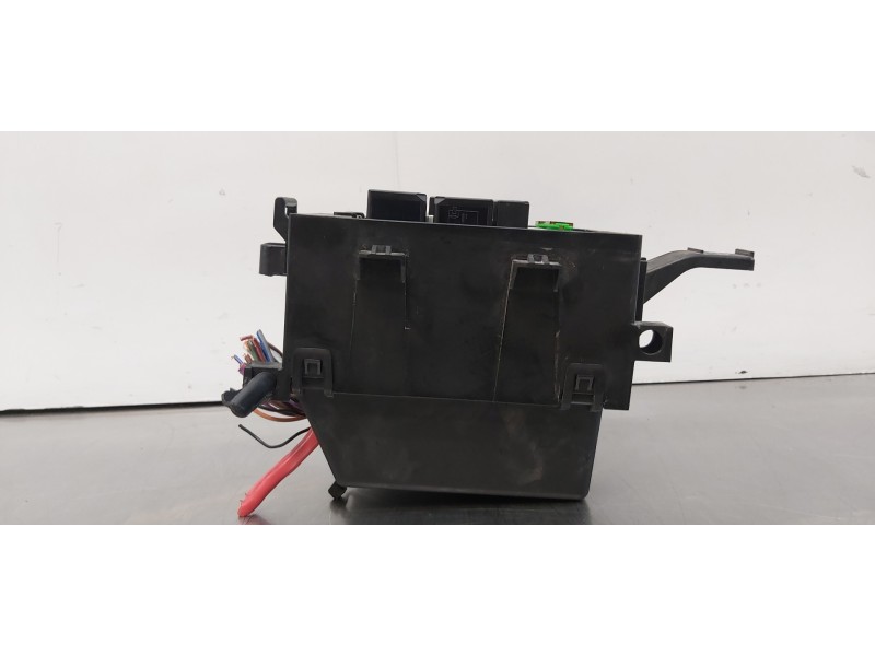 Recambio de caja reles / fusibles para jaguar xf r-sport awd referencia OEM IAM GX7314A067CA  