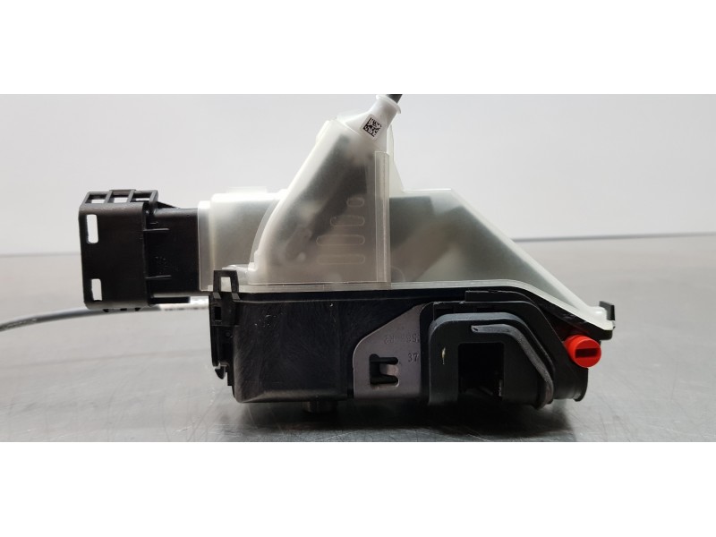 Recambio de cerradura puerta trasera derecha para peugeot 2008 (p1) allure referencia OEM IAM 9830559380  